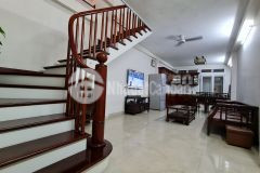 Bán gấp nhà mặt ngõ võng thị tây hồ nhà đẹp ở ngay gần phố 53m 7xtỷ