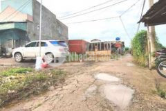 Chính chủ bán 130m2 thổ cư mặt tiền xe hơi