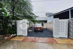 Nhà đẹp có chỗ đậu ô tô