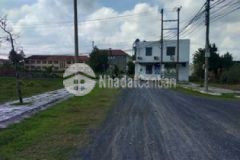 Đất đức hòa100m2 nằm ngay tttt kinh doanh ngay shr