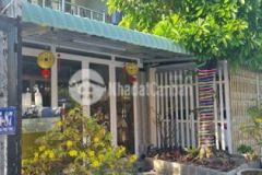 Nhà 1 trệt 2 lầu đường 20 kdc 586