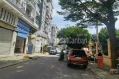 Mt đường 12m thông đối diện toà án 4x19 5 lầu