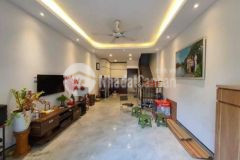 Bán nhà ngọc thụy 32m2 4t ô tô ngay việt pháp