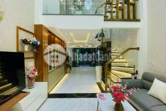 Nhà đẹp hẻm 4m trần huy liệu, 4 x 10m, 3 lầu, 8.1 tỷ, phú nhuận