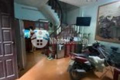 Bán nhà đường tam trinh, hoàng mai. dt 35m2 x 3 tầng thoáng. giá 3 tỷ