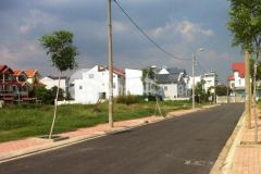 Bán gấp miếng đất thổ cư mặt tiền 29m ngay chợ đồng phú