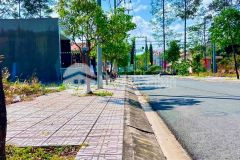 Đất ngay quốc lộ 51 đối diện trung tâm hành chính giá ngợp