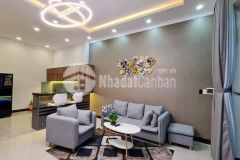 Ở văn phòng bán nhà 5 tầng hxh lê văn sỹ, q3, 58m2 6.5x9m, 11.5 tỷ