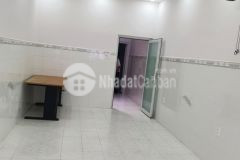 Nhà mới ở ngay, 40m2, sổ vuông vức, 3 căn ra mặt tiền, p.1 bình thạnh