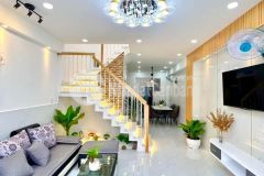 Vào ở ngay bán nhà 4 tầng đẹp hxh 3 tháng 2, q10, 67m2 4.2x16m, 11.8 tỷ