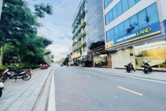 Bán nhà khu víp 7 tầng thang máy vỉa hè hơn 9 tỷ