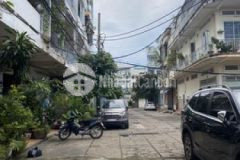 Nhà hxh 332 phan văn trị p11 4m3 x 13m chính chủ