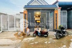 Nhà shr thổ cư mặt tiền kinh doanh