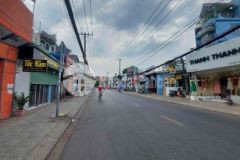 Bán nhà mt kinh doanh ngày đêm