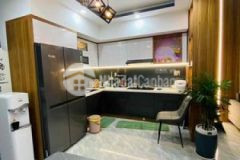 Bán nhà đường láng nhà đẹp mặt ngõ rộng ở ngay