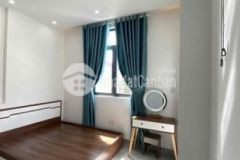 Bán nhà 2 tầng hẻm 82 lê lợi