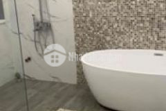 Xuất cảnh nhà mới xây 5 tầng thang máy 6 3x12m