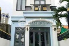 Kẹt tiềnbán gấp nhà ngay chợ hưng long 700tr80m2