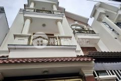Trung tâm gò vấp, biệt thự gần 100m2 3 tầng lung linh, ngang 8 cực hiếm.