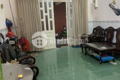 Nhà gấp bán tên lửa, bình tân, 48m2, 2 tầng, hẻm ô tô,nở hậu tài lộc, giá siêu rẻ chỉ nhỉnh 4 tỷ xx