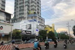 Nhà mặt tiền vip lạc long quân p5.q11. giá chỉ 7.2tỷ. nhà hiếm không có căn thứ 2.