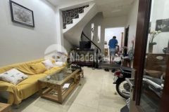 Nhà nguyễn phúc lai 48m2 5 5mặt tiền ôtô đỗ cửa