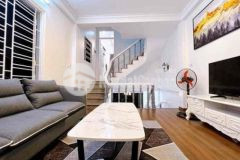 Nhà đẹp cho thuê ngõ thông tứ tung ô tô đỗ c