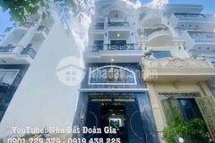 Nhà phân lô hẻm 12m ngay ngã 4 ga giáp ranh gò vấp