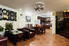 Chỉ 6 tỷ có nhà 65m2 nguyễn chí thanh đống đa ngõ bagac đỗ cửa cánh oto 20m