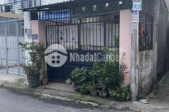 Cần bán nhà gần nhiều trường học