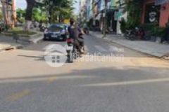 Bán gấp nhà mt cần giuộc 3 tầng 90m²