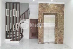 Cầu giấy thang máy 6 tầng 40m2x4 9 tỷ lô góc