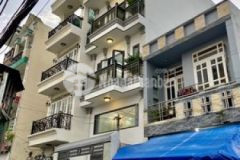 Bán nhà đường ô tô xe hơi vào nhà 4 5m x 15m