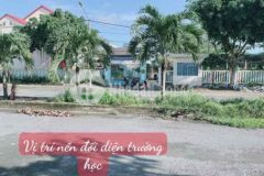 Nền đẹp lộ 2 chiều có dãy phân cách lộ rộng 27m