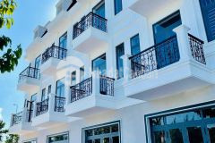 Chỉ hơn 900tr có ngay nhà phố mặt tiền 1 triệt 1 lầu sân thượng view siêu đẹp