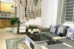 Bán nhà mỹ đình,sát phố,ngõ 3 gác phi,dt 48m2,mt 5m,5 tầng,nhỉnh 5 tỷ.