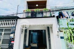 Chỉ 85trm2 có nhà đẹp,3 pn,full nội thất ngay chợ xóm mới,p.16,gv