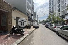 Đập hộp nhà đẹp 2 thoáng thang máy ô tô tránh gara nở hậu