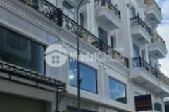 Nhà mới đẹp dọn vào là ở