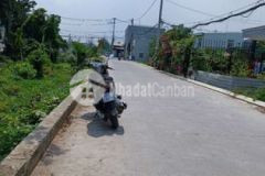 Lô góc 2 mt gần ngã tư ga 15 50