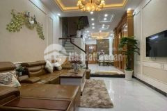 Ôtô vào nhà bán nhà 4 tầng đẹp huỳnh văn bánh, pn, 67m2 4.2x16m, 13 tỷ