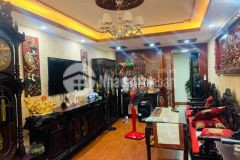 Bán gấp nhà phố dịch vọng,cầu giấy,lô góc,62m,4t,4.5m giá 7.2 tỷ.lh 0966866250