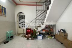 Bán nhà dt 43m2 nở hậu nhẹ, sát bên q1, hxh 10m, p.17 bình thạnh