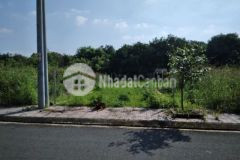 Bán 142m2 đất mặt tiền trường học đt769 xã lộ 25