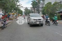 Bán nhà mặt tiền kd đường 49 tên lửa 4 5x18 3 tầng