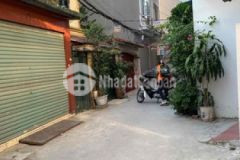 Nhà đẹp phố thịnh liệt quá rẻ ô tô đỗ cổng