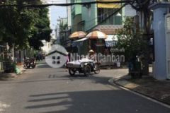 Mt phan cát tựu nhà ngay chợ khu phố 3