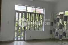 Bán nhà hơn 100m2 giá 4,4 tỷ tại đường 8 tăng nhơn phú b