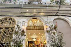 Bán nhà q,hoàng mai. 8t x 6pn. mặt tiền kinh doanhoto vào tận nhà