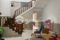 Nhà 2 tầng xây kiên cố đường 17,5m khu adb giá 3,3 tỷ